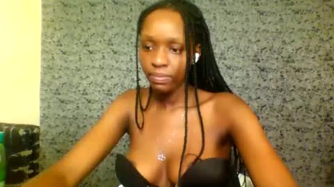 Snapshot of blacky_winndy chatting on September 19, 2025, 6:19 pm blacky_winndy online show from September 19, 2025, 6:19 pm