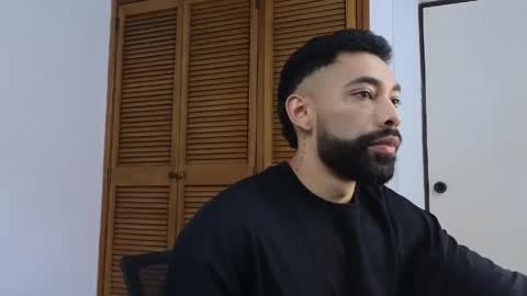 blade_miller_ online show from May 30, 2026, 12:24 pm