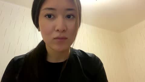 Mila online show from March 11, 2026, 3:18 pm