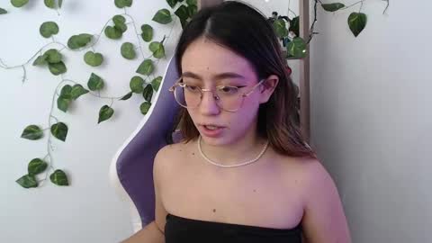 Snapshot of blairvicent chatting on February 10, 2025, 6:24 pm online show from February 10, 2025, 6:24 pm