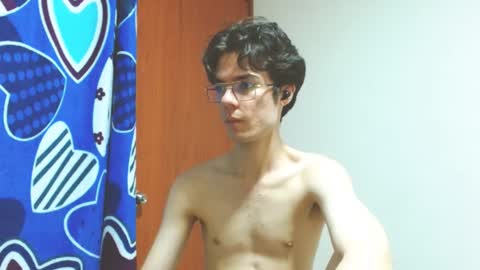 Snapshot of blakeshatter chatting on March 6, 2025, 7:03 am blakeshatter online show from March 6, 2025, 7:03 am