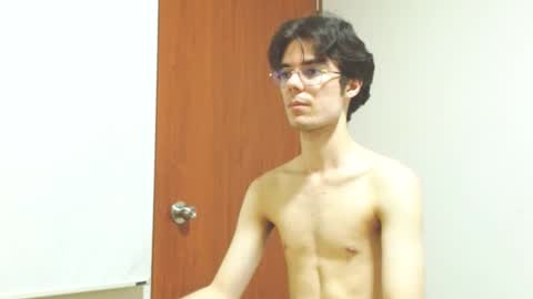 Snapshot of blakeshatter chatting on March 11, 2025, 11:48 pm blakeshatter online show from March 11, 2025, 11:48 pm