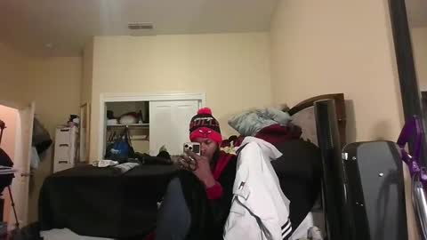 Blackjag00 online show from February 2, 2025, 4:37 am