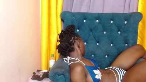  cherry  online show from October 11, 2025, 5:55 pm