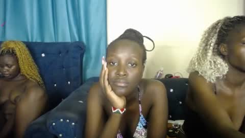 Snapshot of blaq_cherry chatting on April 5, 2026, 3:26 am cherry online show from April 5, 2026, 3:26 am