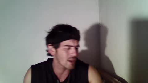 Snapshot of blckhorse19 chatting on February 19, 2025, 5:16 am blckhorse19 online show from February 19, 2025, 5:16 am