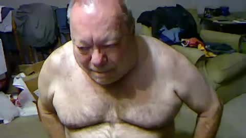 Snapshot of blemon32 chatting on October 29, 2025, 12:07 pm Bob online show from October 29, 2025, 12:07 pm