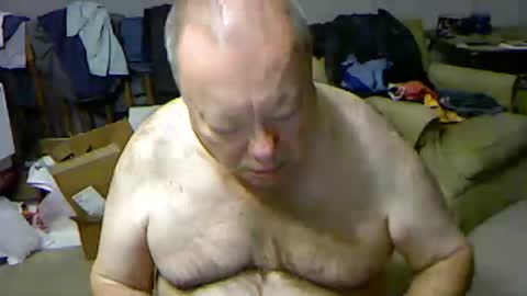 Snapshot of blemon32 chatting on November 1, 2025, 11:45 am Bob online show from November 1, 2025, 11:45 am