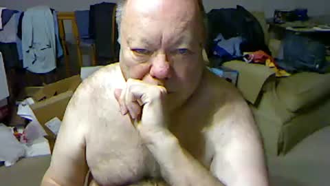 Snapshot of blemon32 chatting on November 7, 2025, 1:11 pm Bob online show from November 7, 2025, 1:11 pm