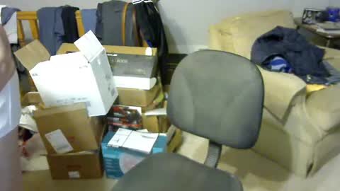 Snapshot of blemon32 chatting on November 14, 2025, 12:48 pm Bob online show from November 14, 2025, 12:48 pm