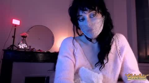 Cassandre online show from March 11, 2025, 8:20 pm