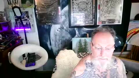 Snapshot of blindsurfer780299 chatting on November 6, 2025, 11:22 am blindsurfer780299 online show from November 6, 2025, 11:22 am