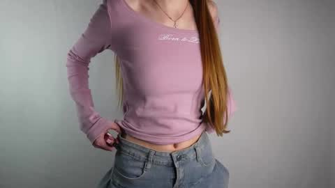  LiLy online show from February 22, 2026, 4:16 pm