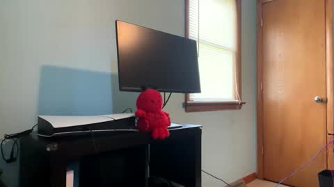 Blissful Foxtrot online show from March 15, 2026, 4:35 pm