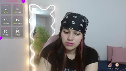 Snapshot of blithz_tay chatting on September 16, 2025, 11:22 am blithz_tay online show from September 16, 2025, 11:22 am