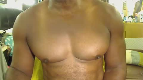 blkbiguncut10462 online show from October 5, 2025, 2:21 am