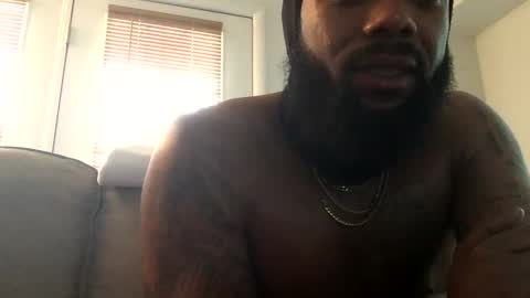 Snapshot of blksurfher chatting on February 19, 2025, 5:06 pm blksurfher online show from February 19, 2025, 5:06 pm