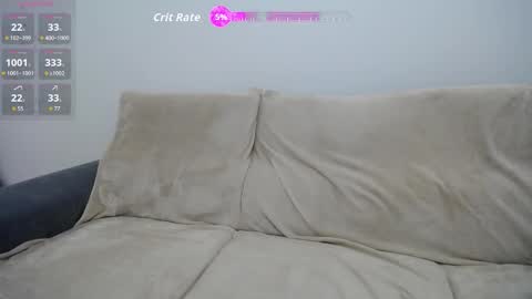 Snapshot of blond_woman chatting on November 7, 2025, 6:08 pm Karina online show from November 7, 2025, 6:08 pm