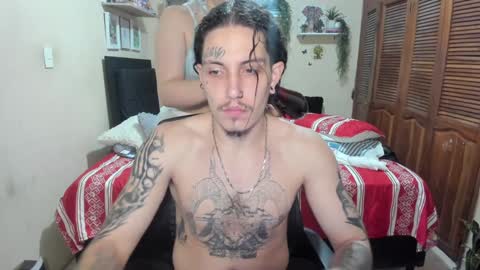 Snapshot of blondandtattooface chatting on January 11, 2025, 6:35 am blondandtattooface online show from January 11, 2025, 6:35 am