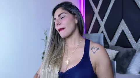 alejandra online show from May 14, 2026, 4:41 am