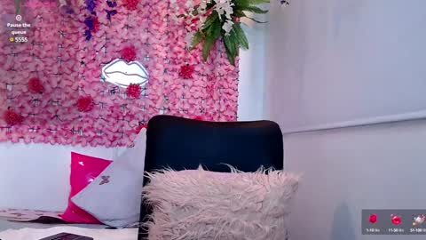 Snapshot of blonde_squirt_ chatting on February 8, 2025, 2:05 pm blonde_squirt_ online show from February 8, 2025, 2:05 pm
