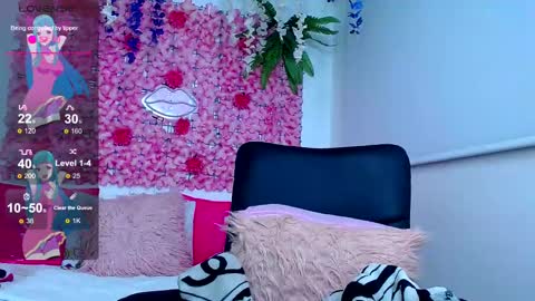 Snapshot of blonde_squirt_ chatting on March 8, 2025, 11:28 pm blonde_squirt_ online show from March 8, 2025, 11:28 pm