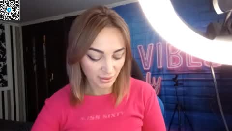 Snapshot of blonde_temptation chatting on November 3, 2025, 8:04 am Meryem online show from November 3, 2025, 8:04 am