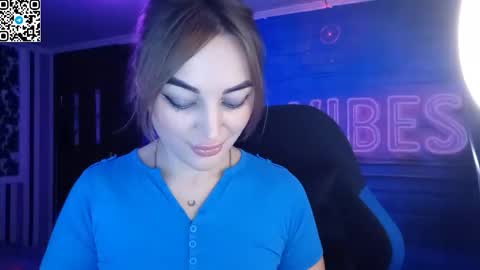 Snapshot of blonde_temptation chatting on November 16, 2025, 12:22 pm Meryem online show from November 16, 2025, 12:22 pm