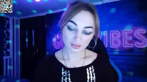 Snapshot of blonde_temptation chatting on November 29, 2025, 10:51 am Meryem online show from November 29, 2025, 10:51 am