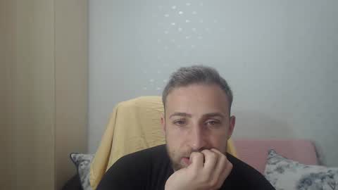 Mr Blond online show from April 1, 2026, 8:39 pm