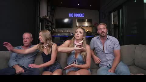 blondefoxsilverfox online show from June 6, 2026, 1:54 am
