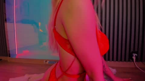 blondie_muller online show from January 17, 2025, 2:18 am