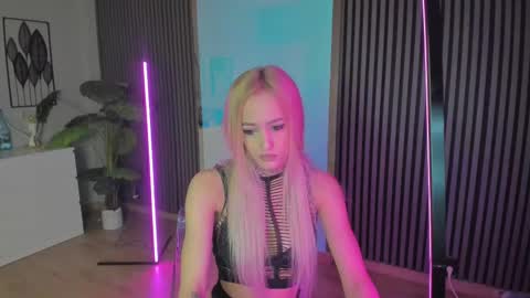 blondie_muller online show from February 22, 2025, 8:09 pm