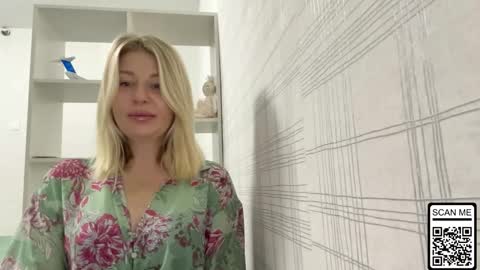 blondie_xoxoxo online show from October 16, 2025, 6:03 am