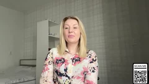 Snapshot of blondie_xoxoxo chatting on February 23, 2026, 7:39 am blondie_xoxoxo online show from February 23, 2026, 7:39 am