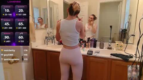 Bubbles online show from October 21, 2025, 12:33 am