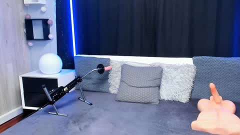 BlondieRider online show from December 20, 2024, 1:22 pm