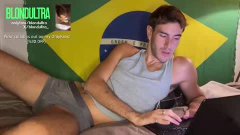 blondultra online show from September 22, 2025, 8:44 pm