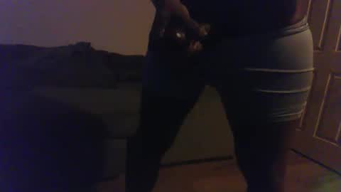 blongd2 online show from December 2, 2025, 1:39 pm