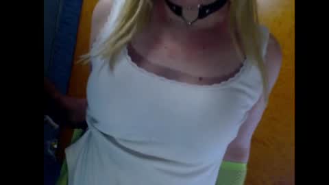 Snapshot of blontsex chatting on June 28, 2026, 6:14 pm Blontsex online show from June 28, 2026, 6:14 pm
