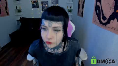 Snapshot of blood__mary chatting on April 2, 2026, 7:55 pm Mary online show from April 2, 2026, 7:55 pm