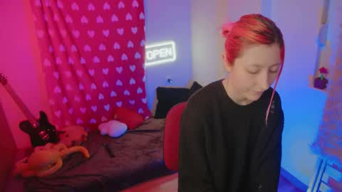 Snapshot of bloom_fairy chatting on February 17, 2026, 1:51 pm Bloom online show from February 17, 2026, 1:51 pm