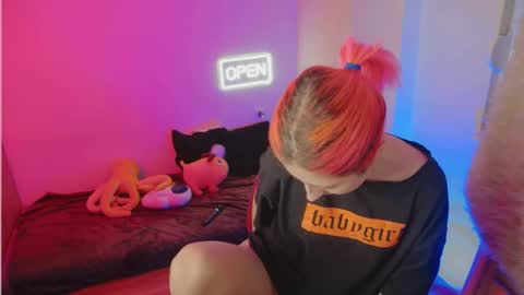 Snapshot of bloom_fairy chatting on February 22, 2026, 2:59 pm Bloom online show from February 22, 2026, 2:59 pm