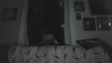 Snapshot of blowme19866 chatting on January 15, 2025, 11:43 am blowme19866 online show from January 15, 2025, 11:43 am