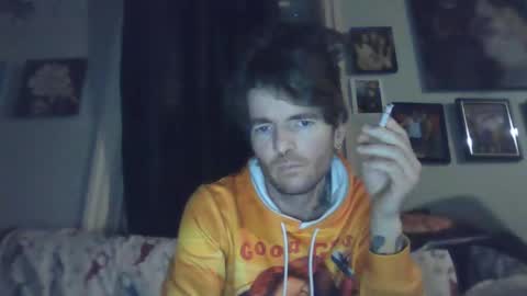 Snapshot of blowme19866 chatting on January 22, 2025, 10:29 am blowme19866 online show from January 22, 2025, 10:29 am