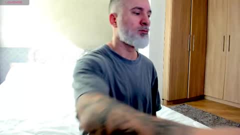 Nico online show from February 21, 2025, 8:40 am