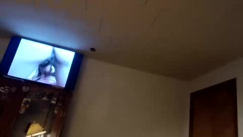 blowonthehole online show from January 25, 2025, 9:36 am