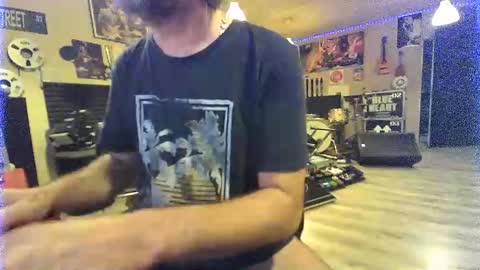 blue73524833 online show from April 15, 2026, 12:17 am