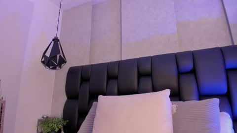 blue_anngel online show from February 6, 2026, 1:10 am