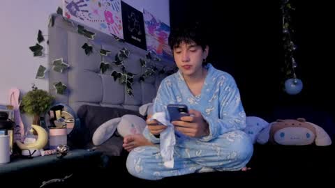 Snapshot of blue_baby20 chatting on January 27, 2025, 7:45 am Blue online show from January 27, 2025, 7:45 am
